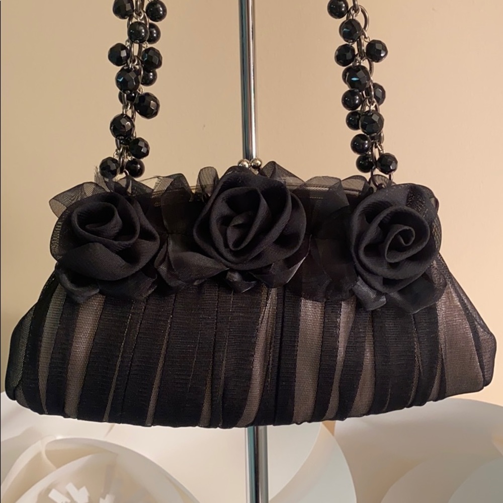 Elegant evening bag Black /Satin Cream